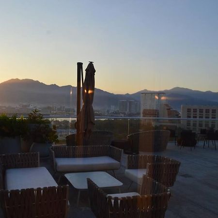 Luxury Condo On The Marina Puerto Vallarta Exterior photo