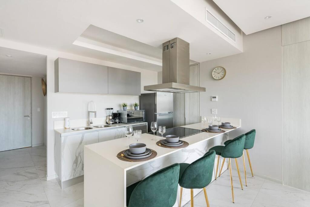 Luxury Condo On The Marina Puerto Vallarta Exterior photo
